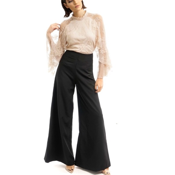 💐NWT Chic High Waist Palazzo Pants! - Picture 2 of 6